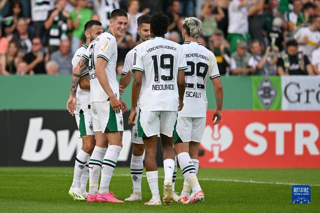 窗口期体能课后;门兴格拉德巴赫强势反弹备战欧联;信心回归;更衣室氛围转暖的简单介绍 窗口期体能课后;门兴格拉德巴赫强势反弹备战欧联;信心回归;更衣室氛围转暖的简单介绍