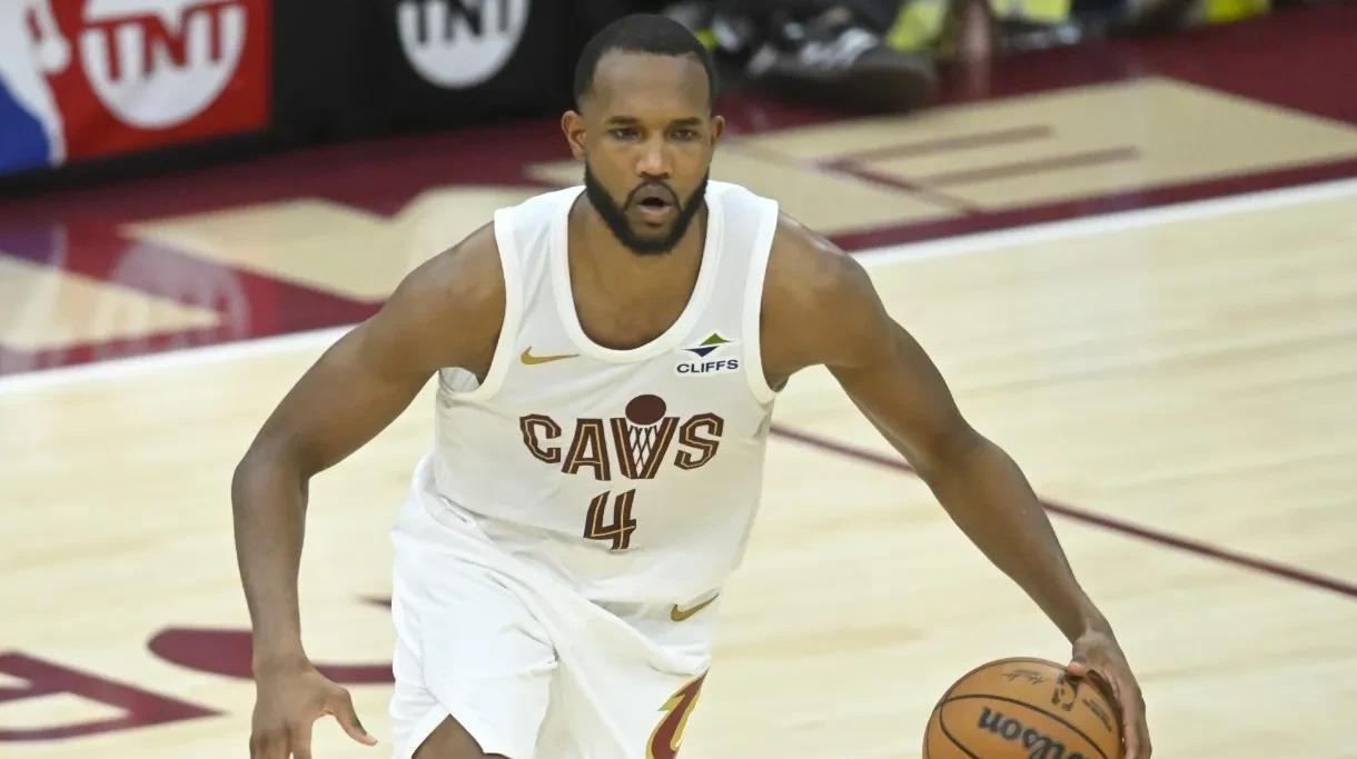 开云体育赛事-冲刺阶段NBA季后赛传出新动向，印第安纳步行者造点机会，管理层表态：底气十足，心理建设被强调的简单介绍